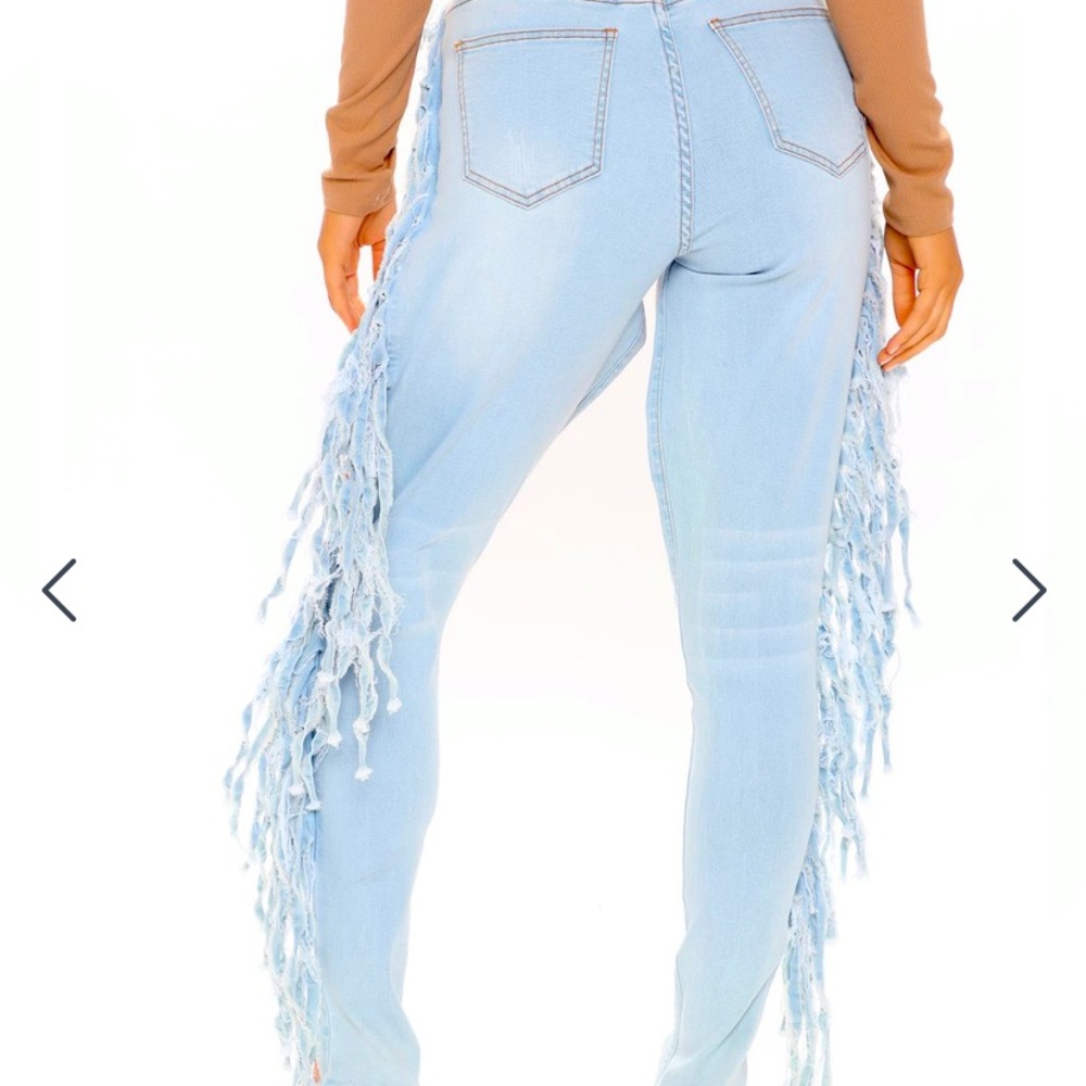 Cute jeans for tall woman. Fashion Nova